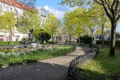 Šafárik Square